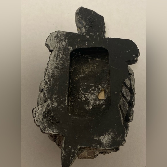 Vintage Turtle figurine painted Black and silver Made in Italy - Picture 6 of 15